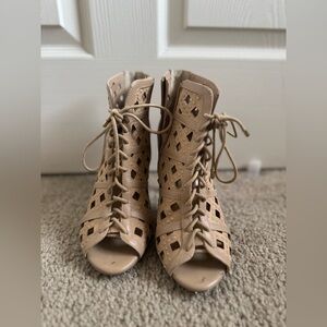 Tan Lace-Up Women's Shoes